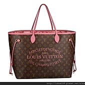 最新的夏季限定Monogram Neverfull Bag，內層為繽紛的桃紅色印花。LOUIS VUITTON夏季限定Monogram Neverfull Bag NT$43,300