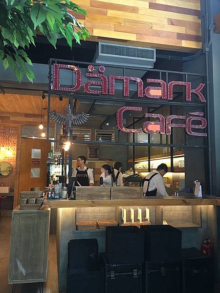 Damark Cafe.JPG