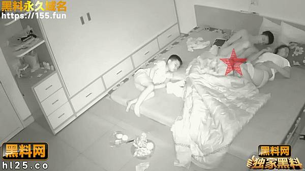 20240124 奇葩家庭一家四口同住發生激情碰撞!爸媽操愛,兒女在旁觀戰《第3部,共六部》 (2).jpg 20240124 奇葩家庭一家四口同住發生激情碰撞!爸媽操愛,兒女在旁觀戰《第3部,共六部》 (2).jpg