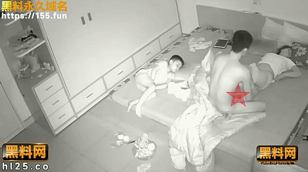 20240124 奇葩家庭一家四口同住發生激情碰撞!爸媽操愛,兒女在旁觀戰《第3部,共六部》 (5).jpg 20240124 奇葩家庭一家四口同住發生激情碰撞!爸媽操愛,兒女在旁觀戰《第3部,共六部》 (5).jpg