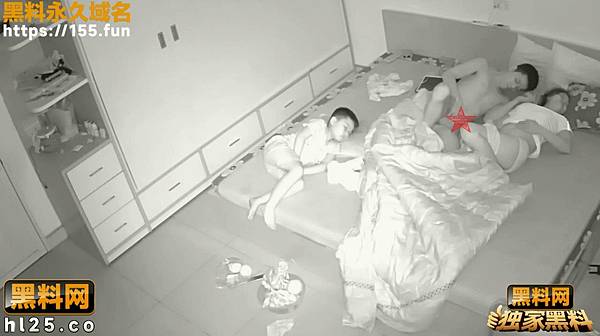 20240124 奇葩家庭一家四口同住發生激情碰撞!爸媽操愛,兒女在旁觀戰《第3部,共六部》 (3).jpg 20240124 奇葩家庭一家四口同住發生激情碰撞!爸媽操愛,兒女在旁觀戰《第3部,共六部》 (3).jpg