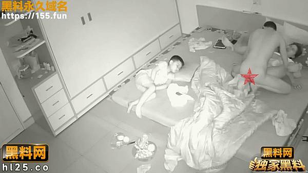 20240124 奇葩家庭一家四口同住發生激情碰撞!爸媽操愛,兒女在旁觀戰《第3部,共六部》 (12).jpg 20240124 奇葩家庭一家四口同住發生激情碰撞!爸媽操愛,兒女在旁觀戰《第3部,共六部》 (12).jpg