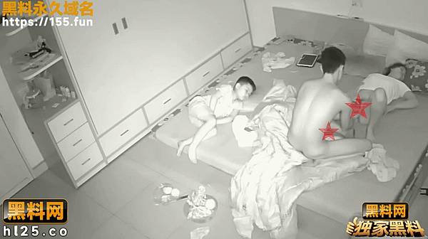 20240124 奇葩家庭一家四口同住發生激情碰撞!爸媽操愛,兒女在旁觀戰《第3部,共六部》 (8).jpg 20240124 奇葩家庭一家四口同住發生激情碰撞!爸媽操愛,兒女在旁觀戰《第3部,共六部》 (8).jpg