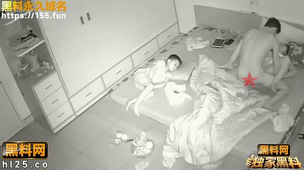 20240124 奇葩家庭一家四口同住發生激情碰撞!爸媽操愛,兒女在旁觀戰《第3部,共六部》 (11).jpg 20240124 奇葩家庭一家四口同住發生激情碰撞!爸媽操愛,兒女在旁觀戰《第3部,共六部》 (11).jpg