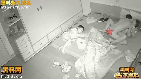 20240124 奇葩家庭一家四口同住發生激情碰撞!爸媽操愛,兒女在旁觀戰《第3部,共六部》 (17).jpg 20240124 奇葩家庭一家四口同住發生激情碰撞!爸媽操愛,兒女在旁觀戰《第3部,共六部》 (17).jpg