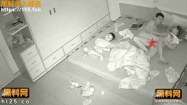 20240124 奇葩家庭一家四口同住發生激情碰撞!爸媽操愛,兒女在旁觀戰《第3部,共六部》 (28).jpg 20240124 奇葩家庭一家四口同住發生激情碰撞!爸媽操愛,兒女在旁觀戰《第3部,共六部》 (28).jpg