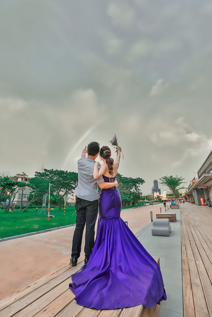 JOHN8061-封底.jpg JOHN8061-封底.jpg