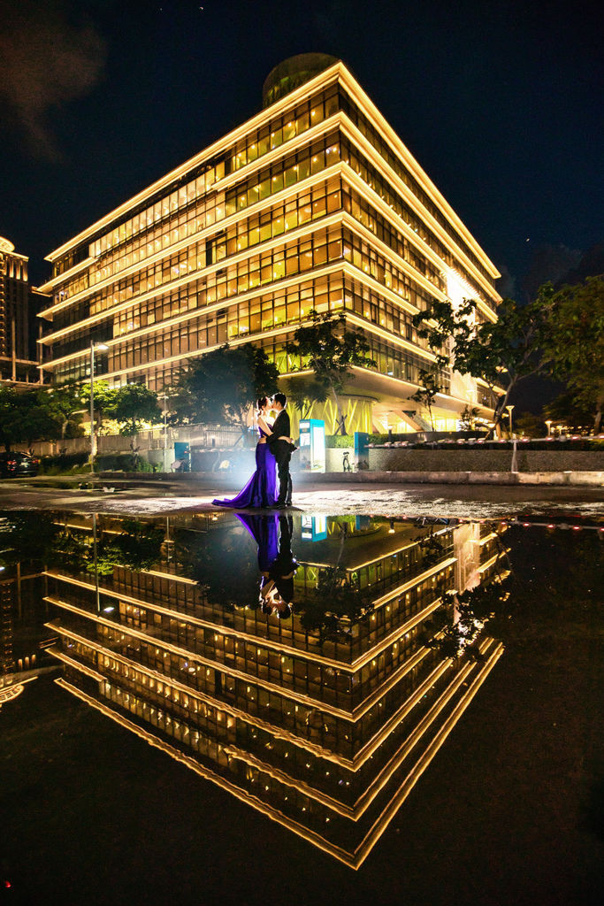 JOHN8116.jpg JOHN8116.jpg