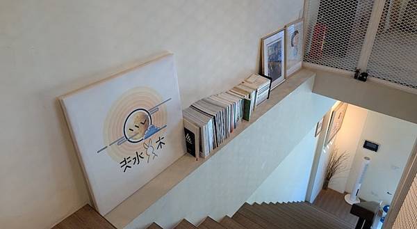 統一期貨Kiwi──台南肉桂捲「夫水二木。咖啡館」寵物友善環