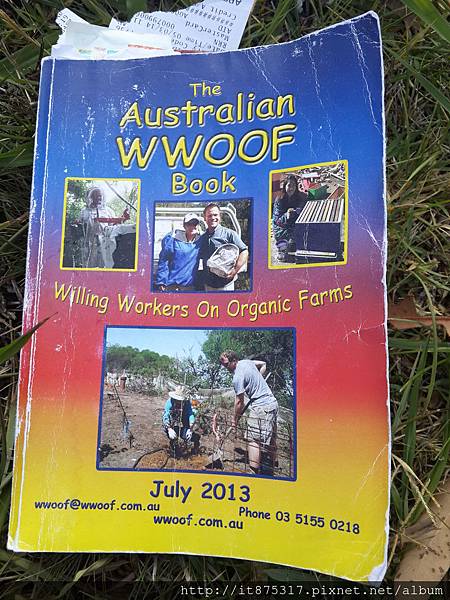 wwoof book(正面)