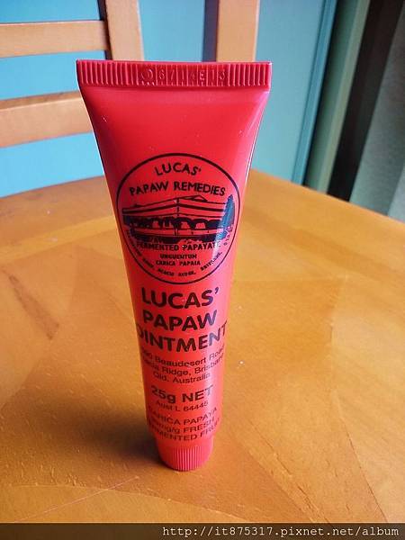 Lucas' Papaw Ointment 正面