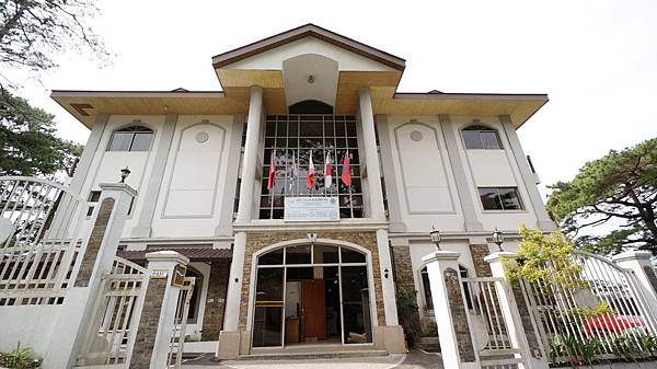 exterior exterior