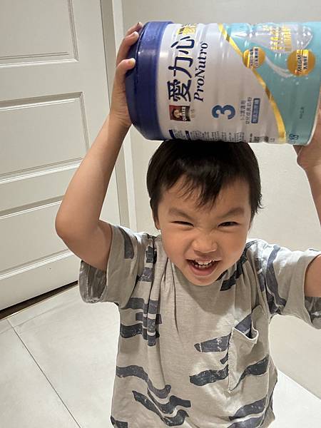 [ baby ] Shirley 1歲筆記 桂格愛力心成長