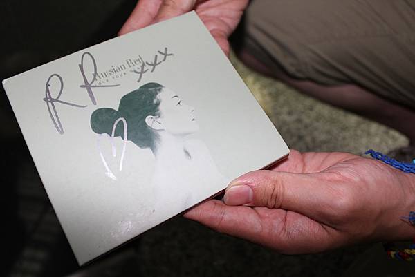 羅素紅簽CD封面