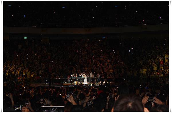 我們離超逺的 XD