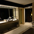 park hyatt hadahaa-62.jpg