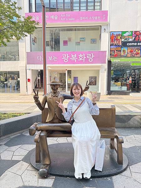 202508 我的美容師是[佳薏]，按摩的手法超讚！完美按到我的酸痛點，但又不會過於用力(讚)根本是孕婦的救星！ (1).jpg