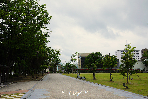 富山城址公園