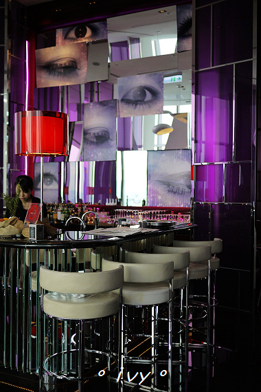 W Hotel 紫豔酒吧