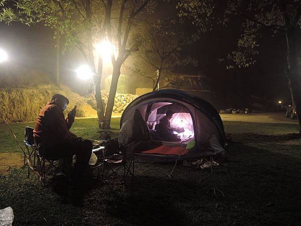 第128次露營~久違的週五夜衝連興農場&玩登小百岳之九份二山