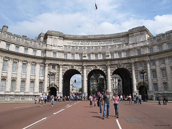 London 海軍拱門