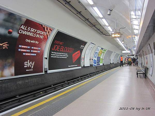 London tube (underground)