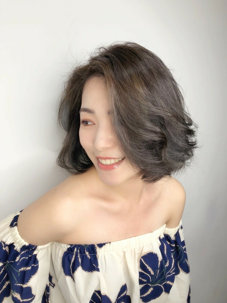 S__7340040.jpg 台中剪髮染髮