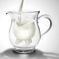 Calf & Half Glass Creamer