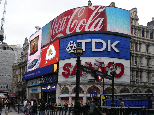 Piccadilly Circus Piccadilly Circus