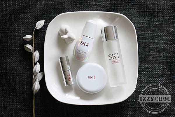 SK-II 青春露 超肌因鑽光淨白精華 粉凝霜