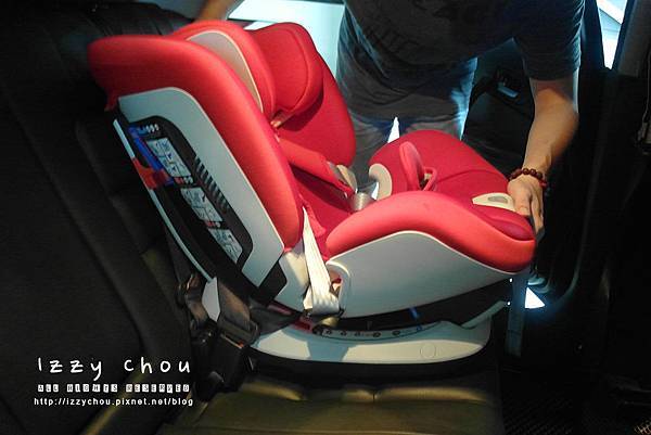 chicco seat up 012 isofix兒童安全座椅 測試