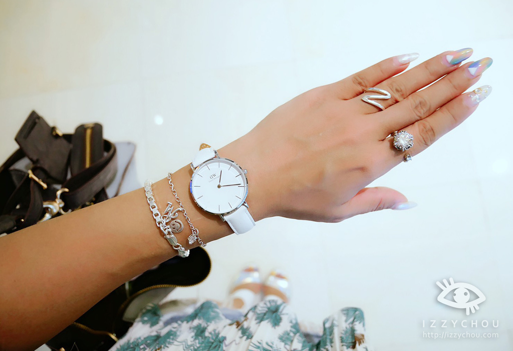 Daniel Wellington CLASSIC PETITE BONDI 32MM 折扣碼