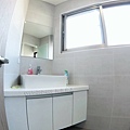 浴櫃 (1).jpg