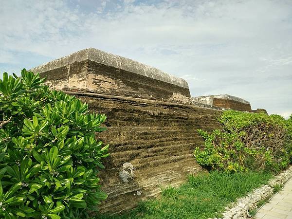 高雄旗後礮臺（高雄燈塔、星空隧道）