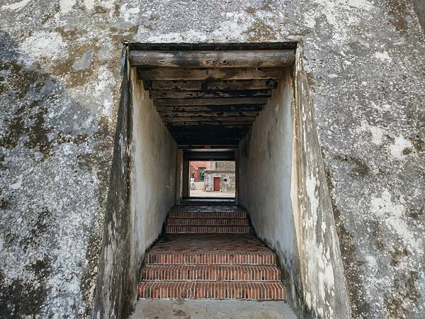 高雄旗後礮臺（高雄燈塔、星空隧道）