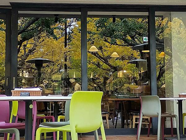 秋色獵人東京旅：青山  皇家花園咖啡館（神宮外苑1）