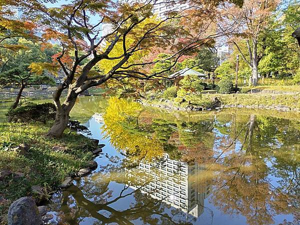 秋色獵人東京旅：金黃燦爛 日比谷公園