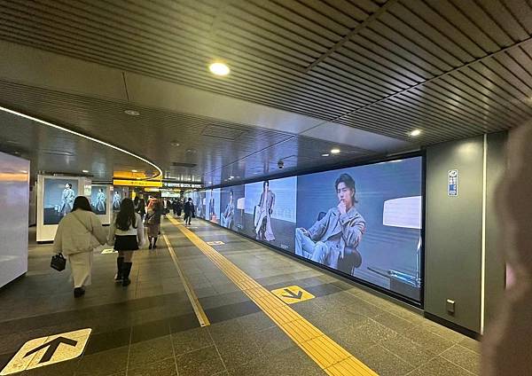 秋色獵人東京旅：青山 四川料理日比谷園（神宮外苑夜景）