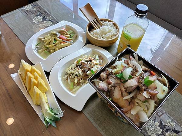 秋色日月潭：日月餐坊 好滋味