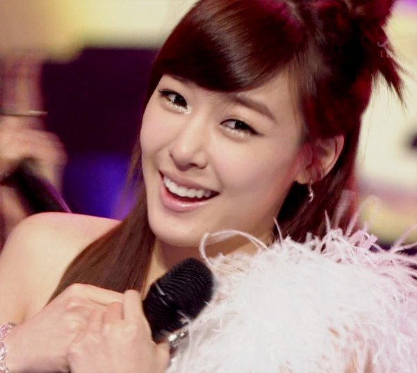 Tiffany12.jpg