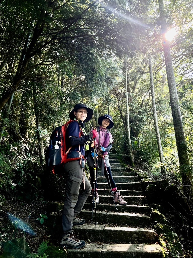 【雲林古坑】華山5號步道-4-2步道-二尖-大尖-大眾廟環線