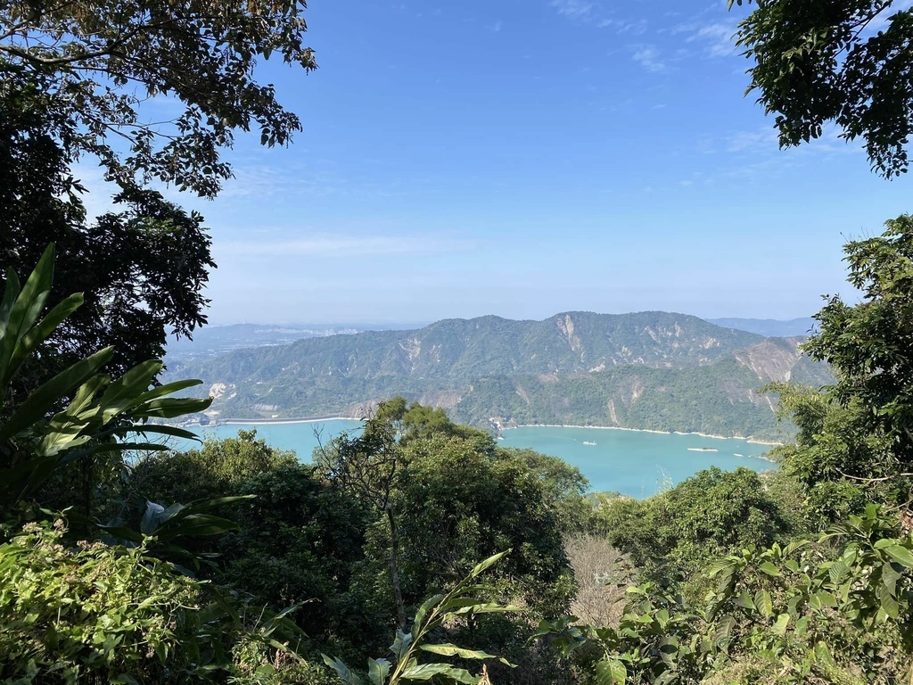 【高雄甲仙】六義山登山步道(紫霞登山口-觀湖平台來回)