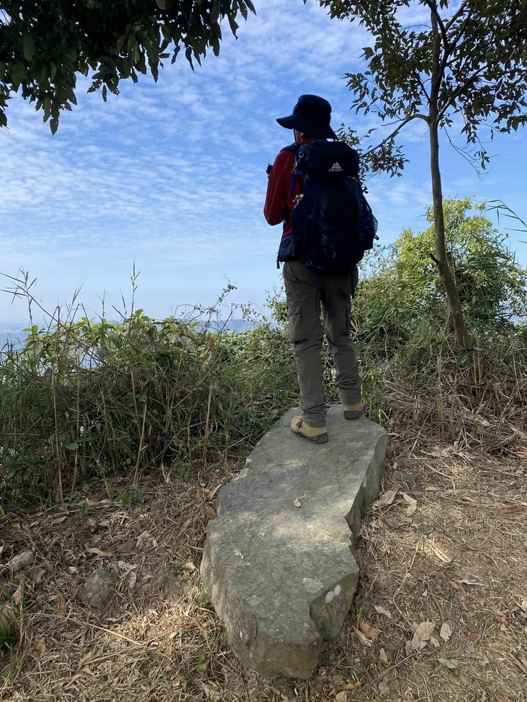 【高雄甲仙】六義山登山步道(紫霞登山口-觀湖平台來回)