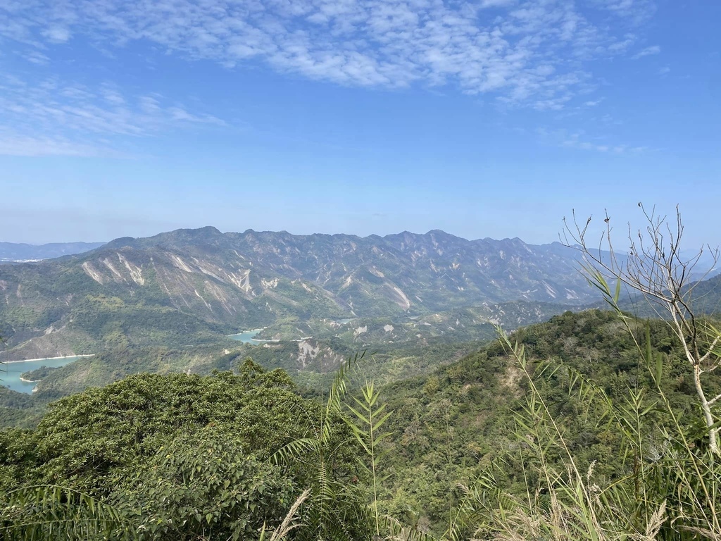 【高雄甲仙】六義山登山步道(紫霞登山口-觀湖平台來回)