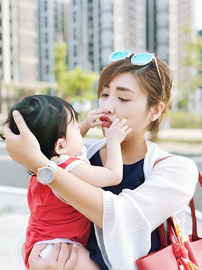 S_8318385144319.jpg S_8318385144319.jpg