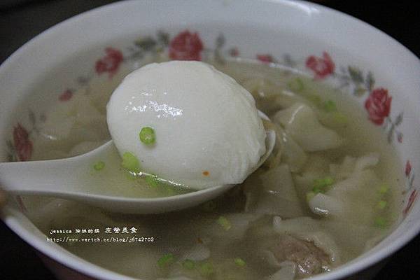 左營汾陽餛飩麵&楊桃汁 (8)