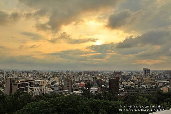 彰化八卦山天空步道品粵匯港飲(47).JPG