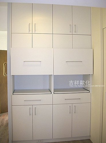 511908094.jpg