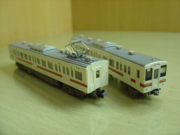 JR119系東海色電車