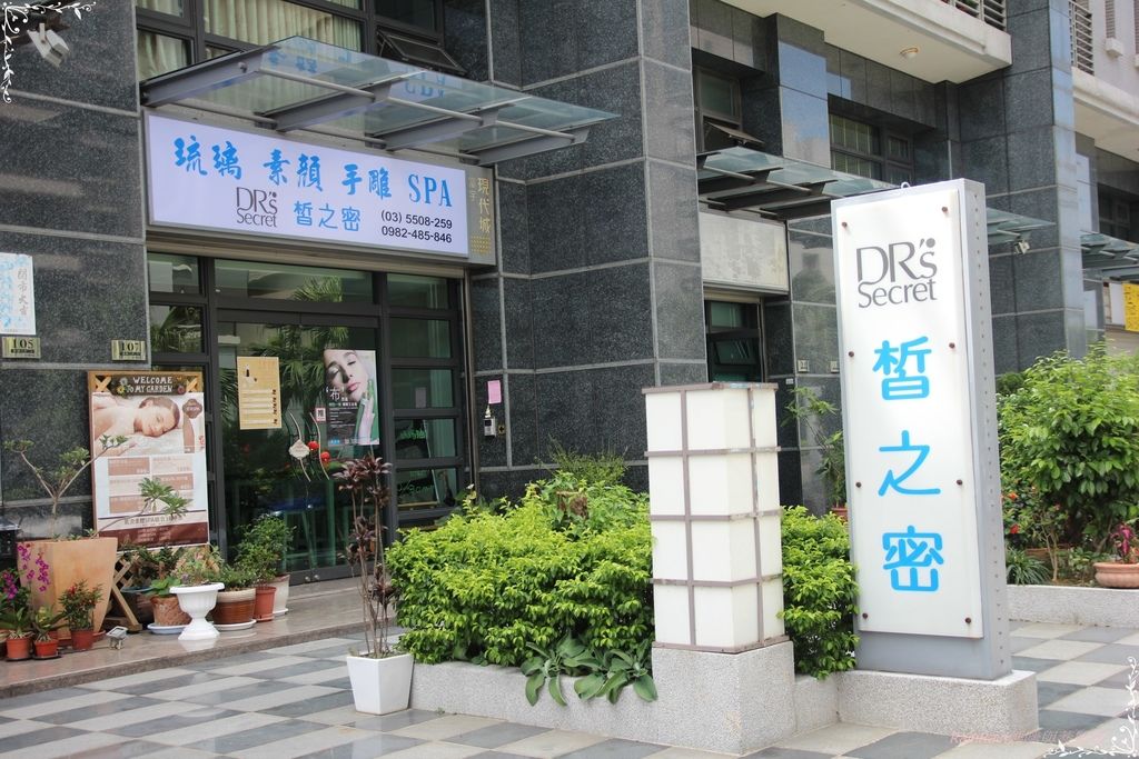 琉璃手雕1.JPG 琉璃手雕1.JPG